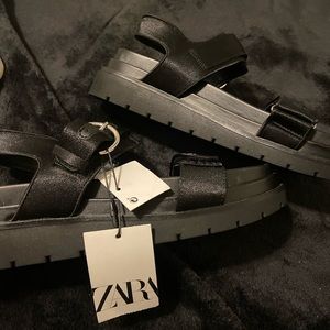 Platform sandals